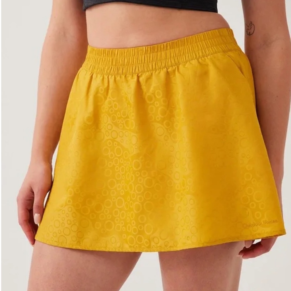 NWT outdoor voices goldfinch geoshine 3 skort